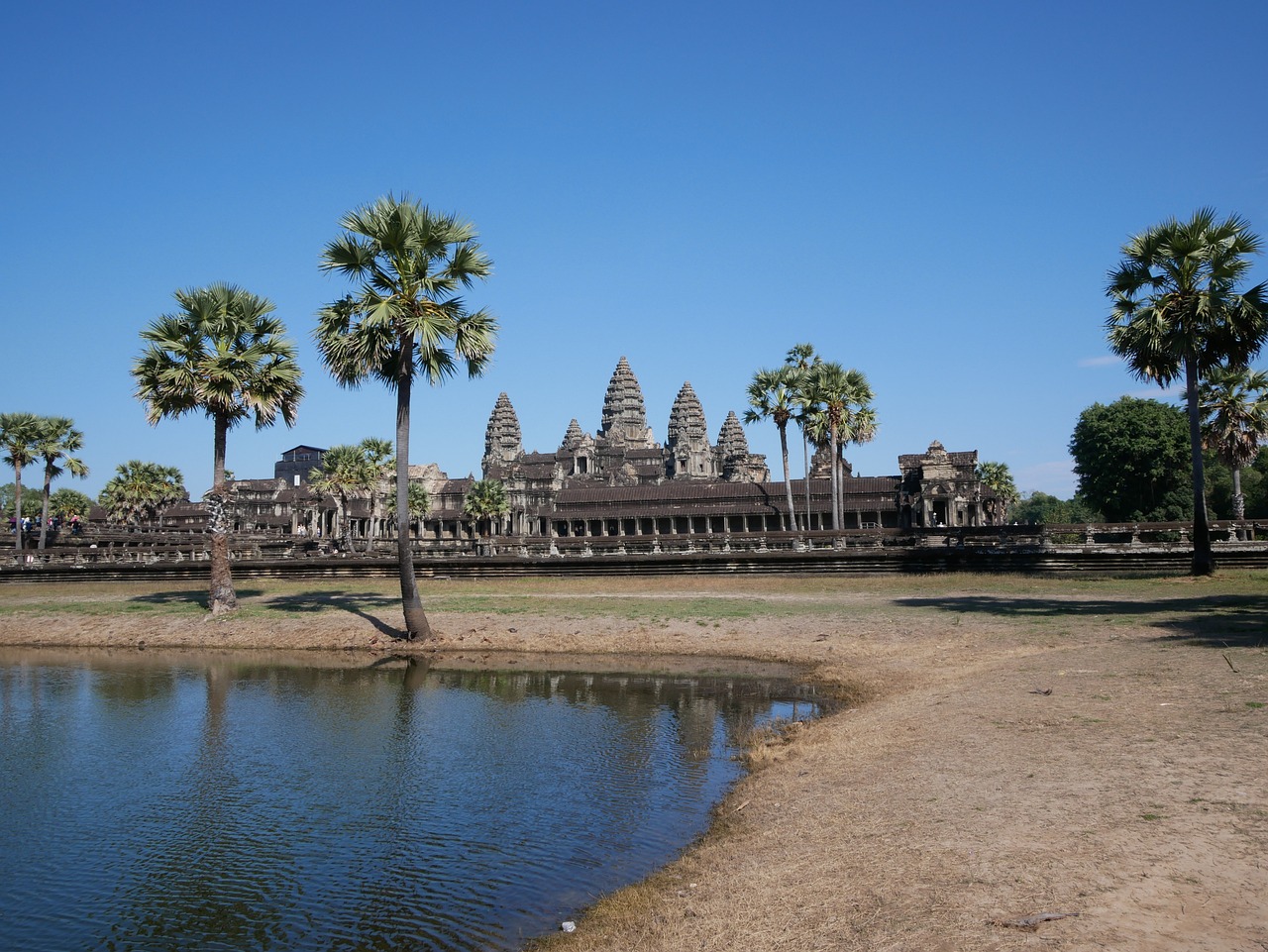 Secret Route To Cambodia: Shoestring Budget